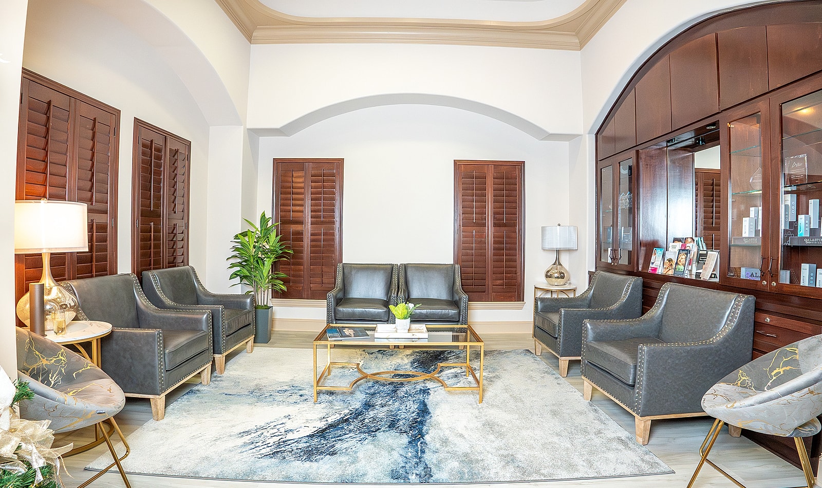 Modern waiting area with comfortable seating and decor.