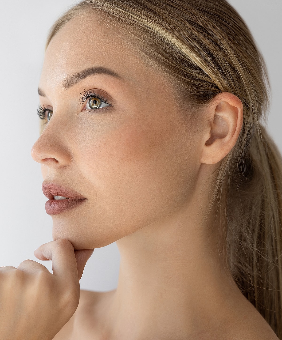 Portrait of a woman with wet hair.